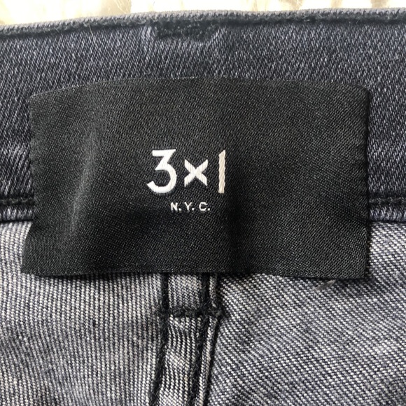 ⭐️🔹 3x1 Crop Jeans - Picture 4 of 6